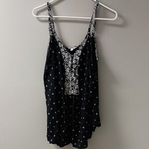 Black and White Floral Women's Top